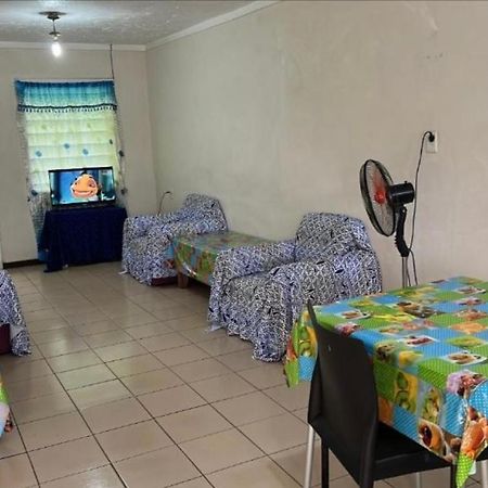 Mapusagas Riverside - Sleeps 2-6 X2 Bedrooms Units - Home Away From Home - #1, #2, #3, #4 & #5 Vaitele Kültér fotó