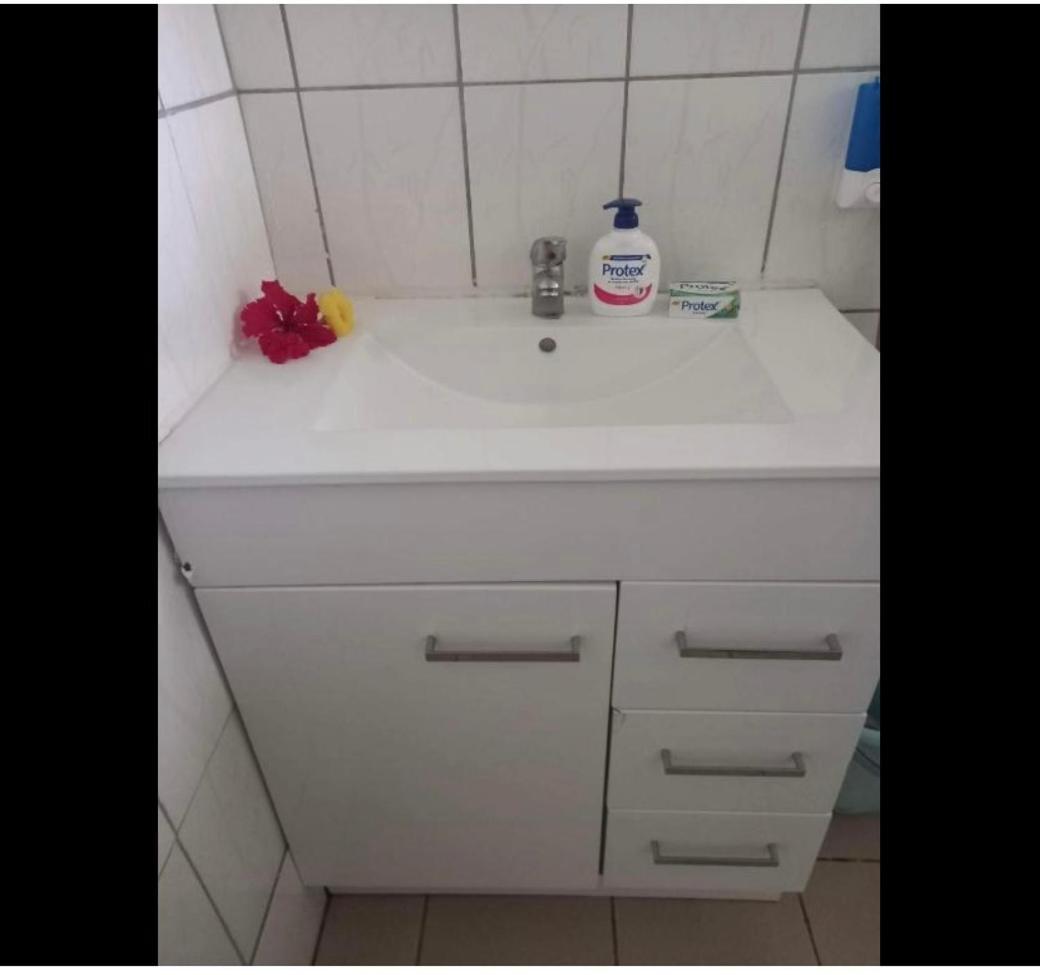 Mapusagas Riverside - Sleeps 2-6 X2 Bedrooms Units - Home Away From Home - #1, #2, #3, #4 & #5 Vaitele Kültér fotó
